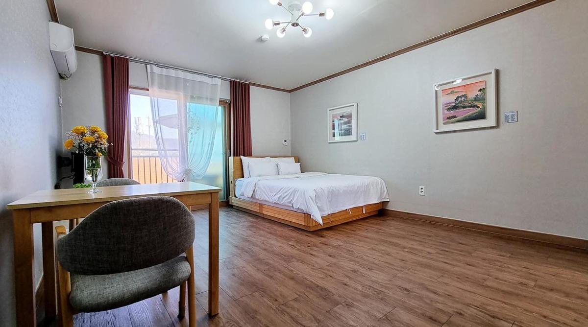 Suncheon Bay Ecology Pension Exterior foto
